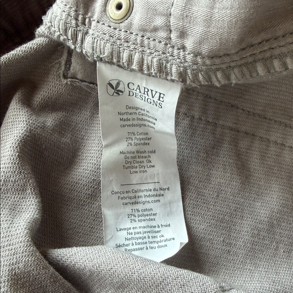 Carve Designs Women's Oahu Gray Corduroy Shorts with fray & stretch. Size 6 - Picture 8 of 8
